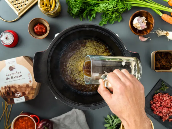 Incorporar la cerveza negra