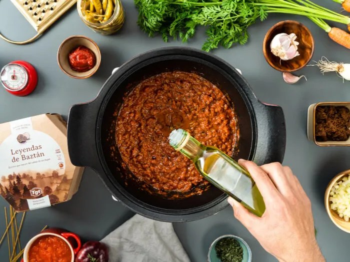 Añadir el aceite de trufa negra