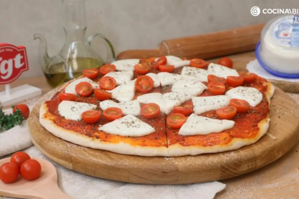 Pizza con queso de cabra