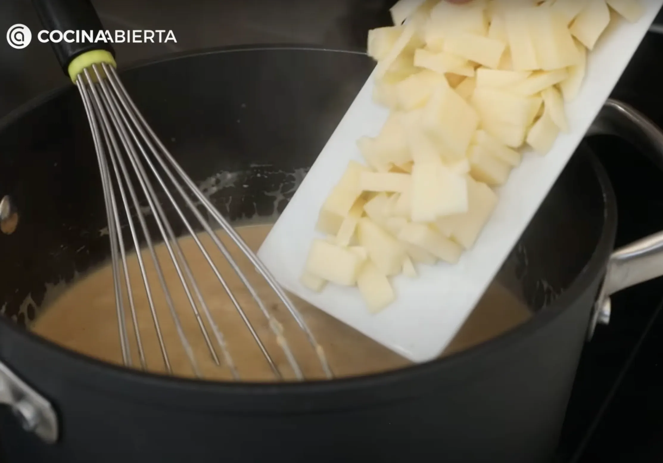 Mezcla los ingredientes