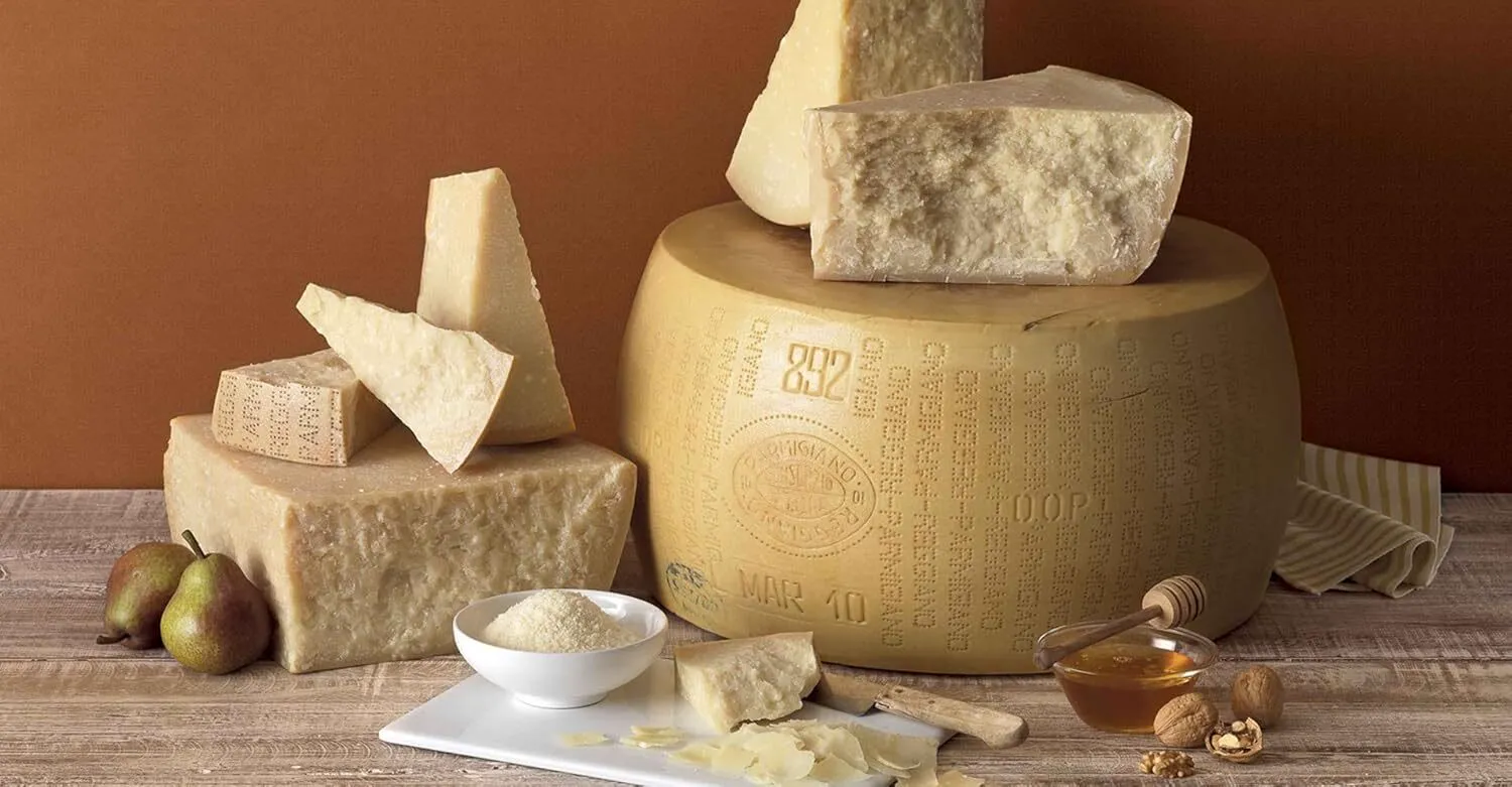 Queso parmesano rallado